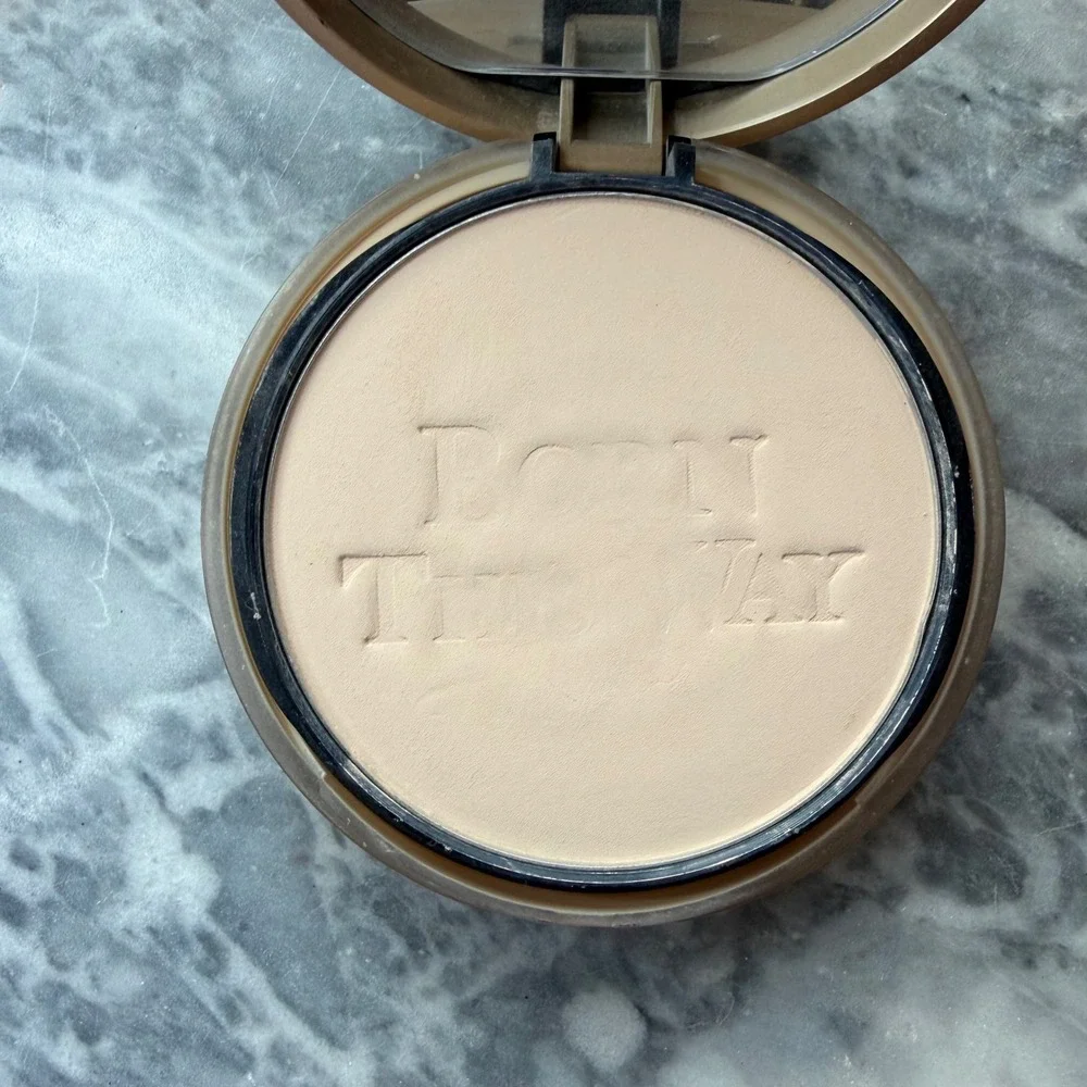 Too Faced Born This Way Multi-Use Complexion Pressed Powder Foundation